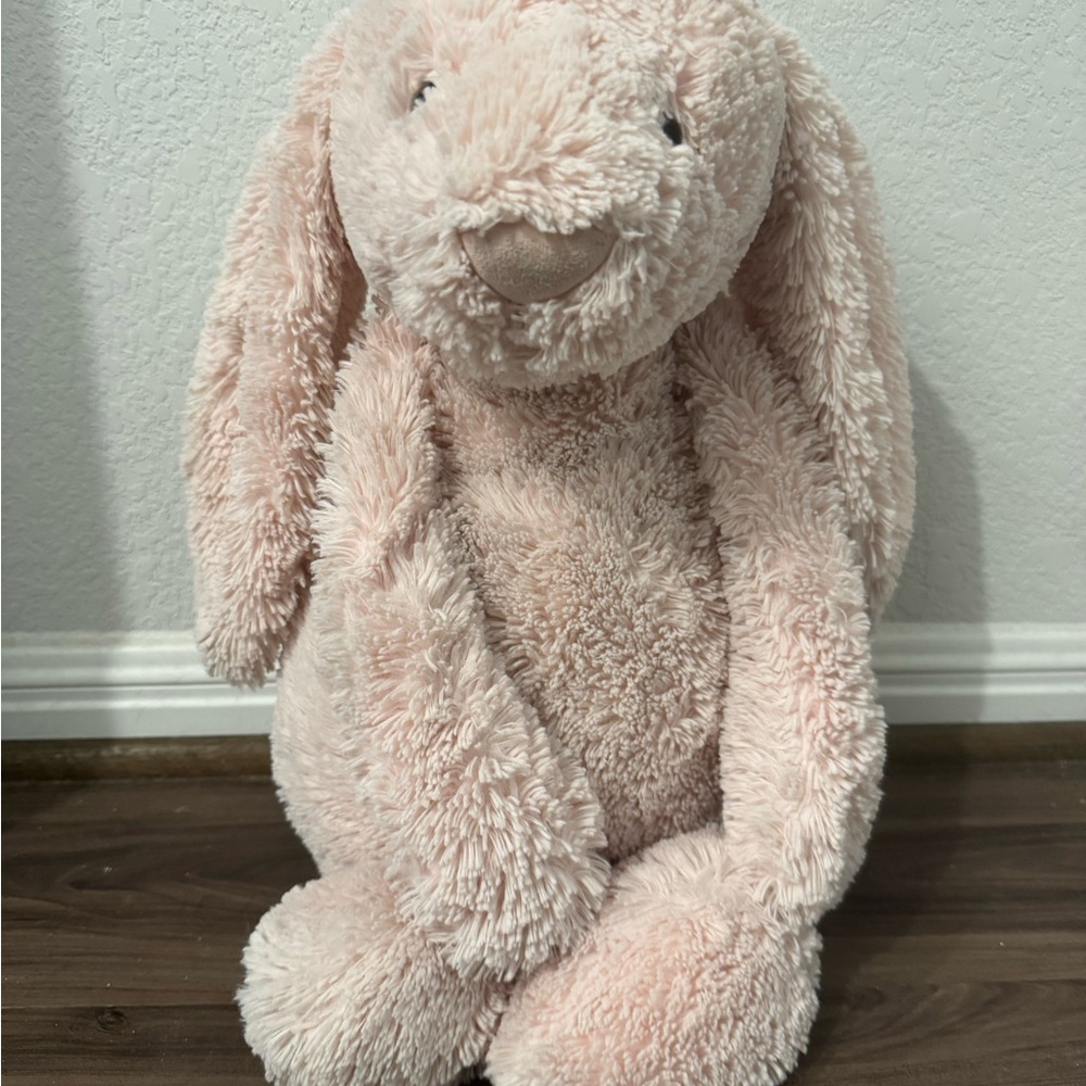 Jellycat LG pink bunny